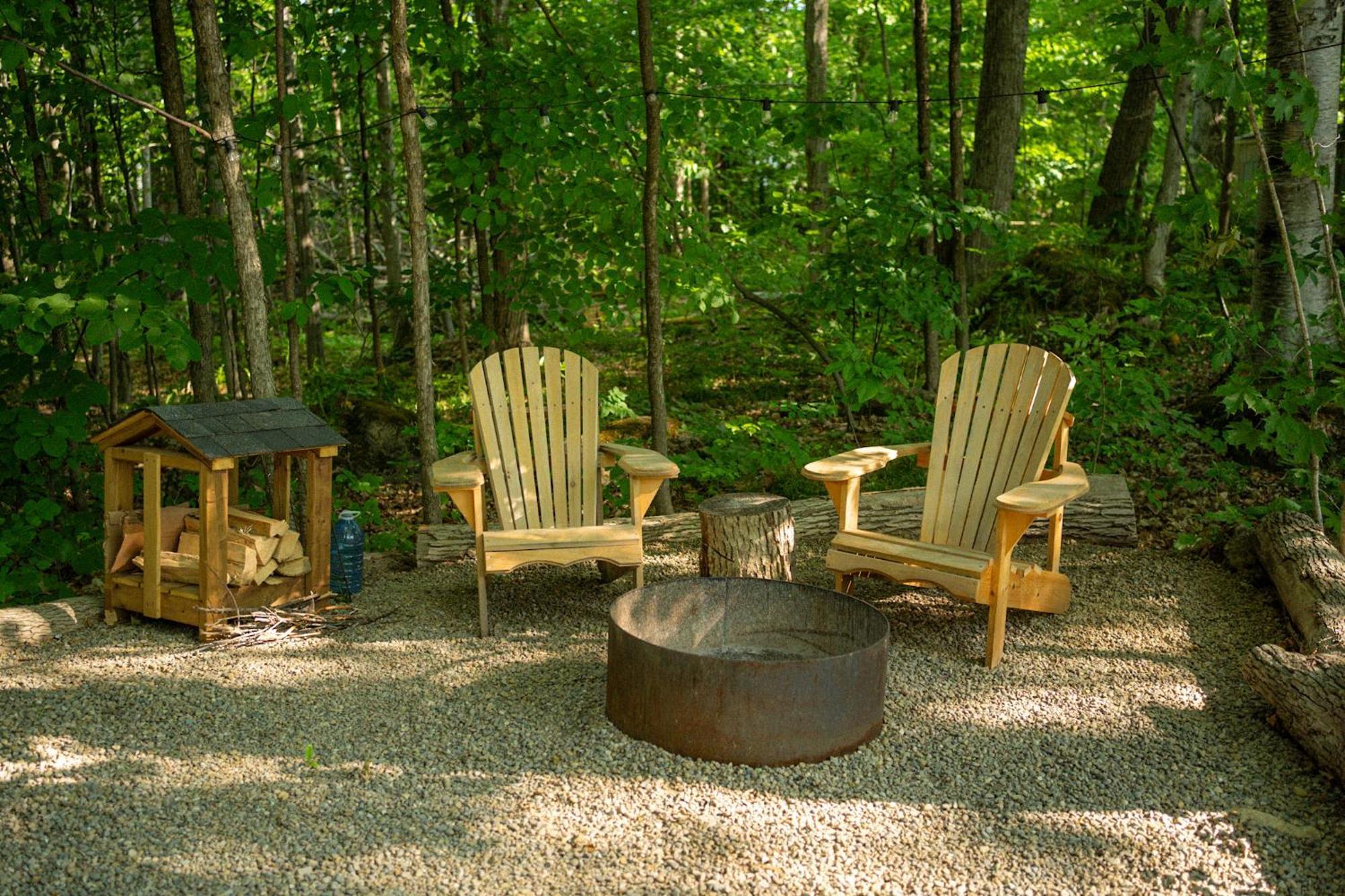 Hotel Grotto Getaway Miller Lake Exterior foto