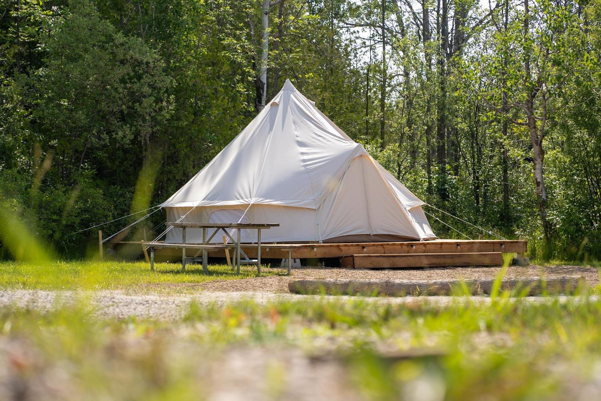 Hotel Grotto Getaway Miller Lake Exterior foto